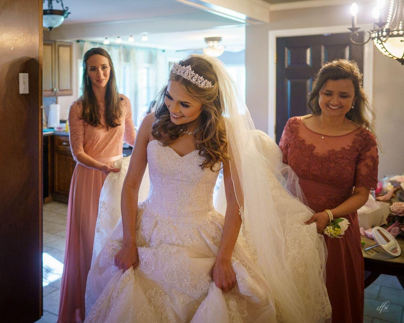 Bride peeks around corner.